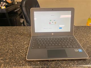 Used HEWLETT PACKARD Chromebook 4GB Ram 32GB PARTS ONLY TPN-Q216